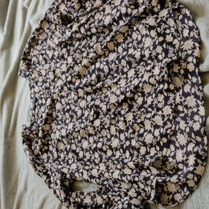 Zac & Rachel V Neck Top